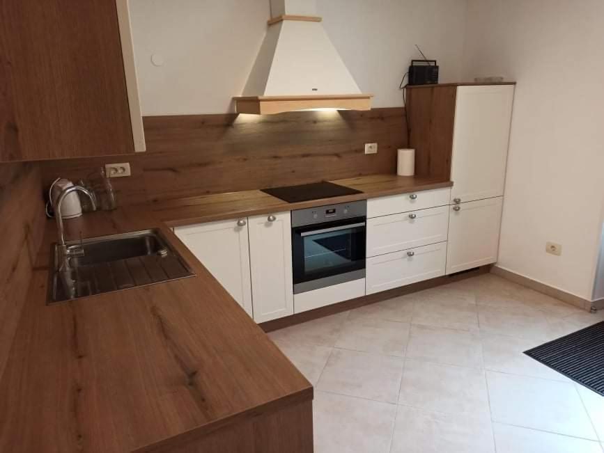 Oasis Apartment *